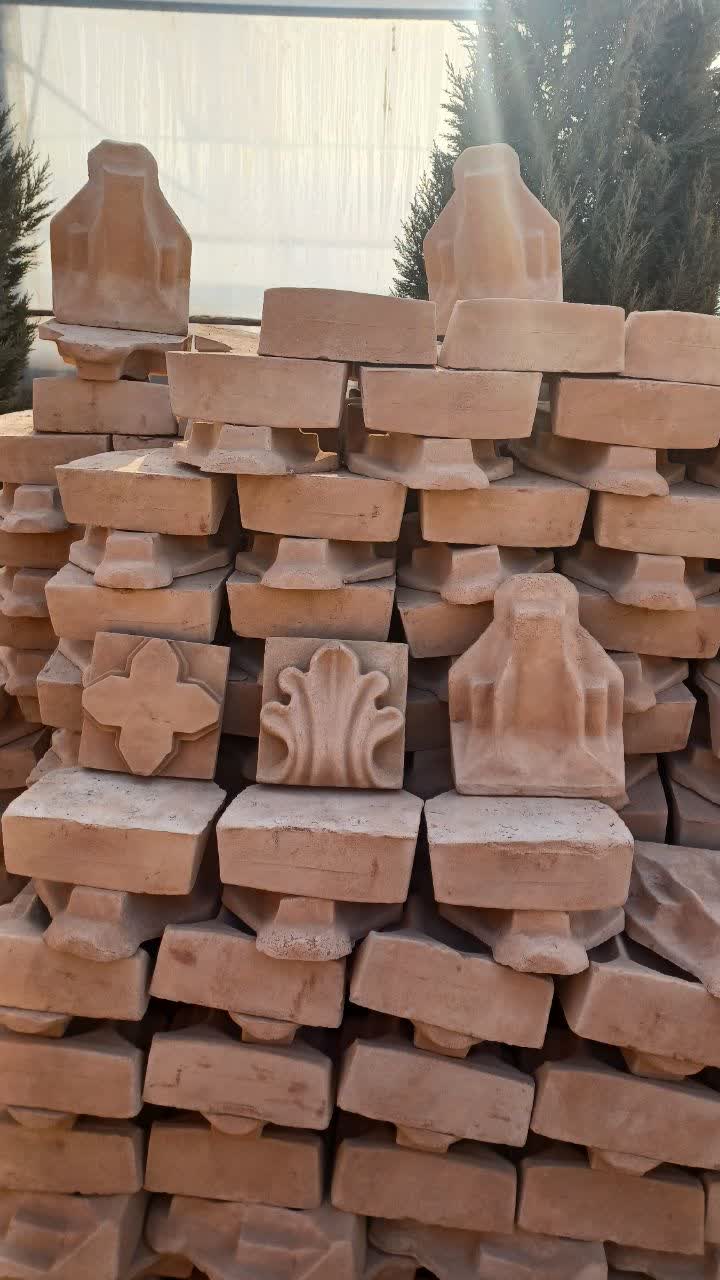 در طرح های مختلف